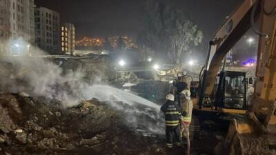 Hatay’da deprem konutlarının inşaat sahasında yaşanan patlama korku dolu anlara