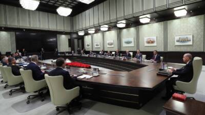 Millî Güvenlik Kurulu’nun Beştepe’de gerçekleşen kritik toplantısında, kendisini feshettiğini açıklayan