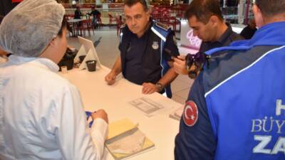 Hatay Büyükşehir Belediyesi (HBB), kent genelinde gıda üretimi ve satışı