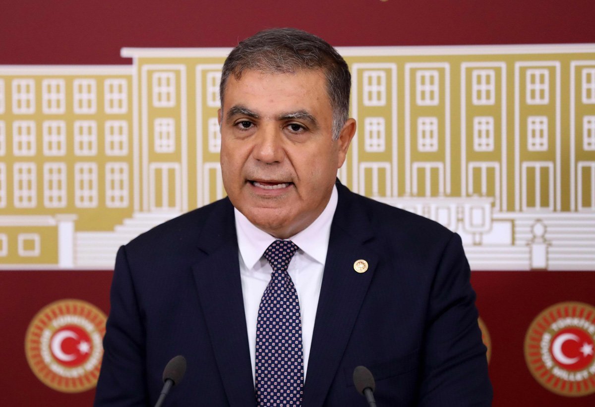 CHP Hatay Milletvekili Mehmet Güzelmansur, Hazine ve Maliye Bakanı Mehmet