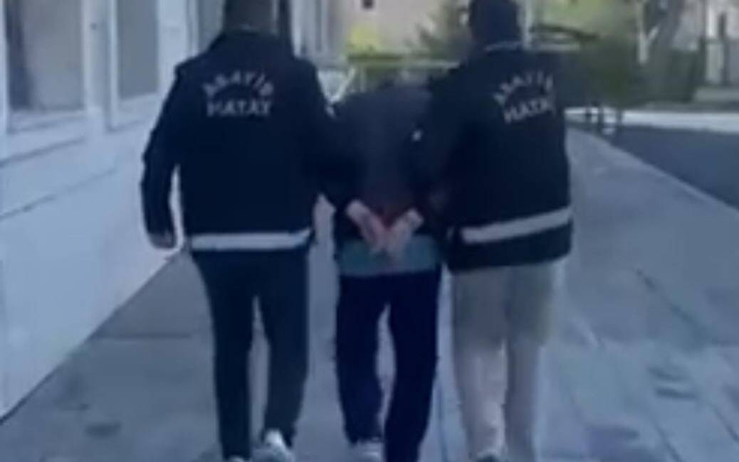 Hatay Emniyet Müdürlüğü ekiplerinin aranan şahıslara yönelik yürüttüğü çalışmalar kapsamında,