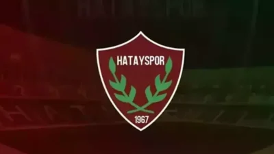 Hatayspor Kulübü Başkanı Ethem Çakır, yönetim kurulu üyeleriyle birlikte düzenlediği