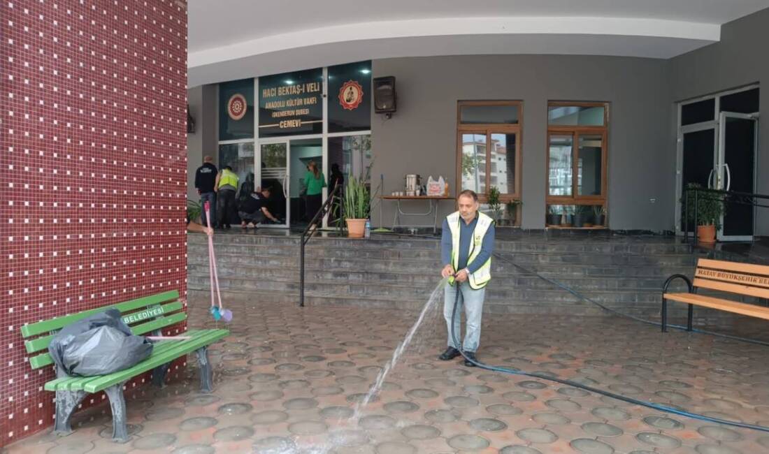 Hatay Büyükşehir Belediyesi, kent genelindeki cami, kilise, cemevi ve türbelerde