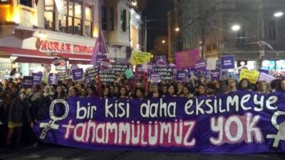 TBMM Genel Kurulu’nda CHP ve DEM Parti tarafından, 25 Kasım