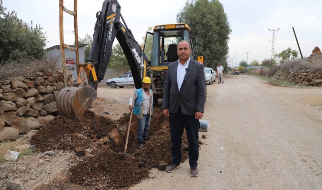 Kırıkhan’da 25 Yıllık Su Sorunu Tarihe Karıştı Kırıkhan’daki 25 yıllık içme suyu hattı HATSU tarafından yenilenerek, bölge