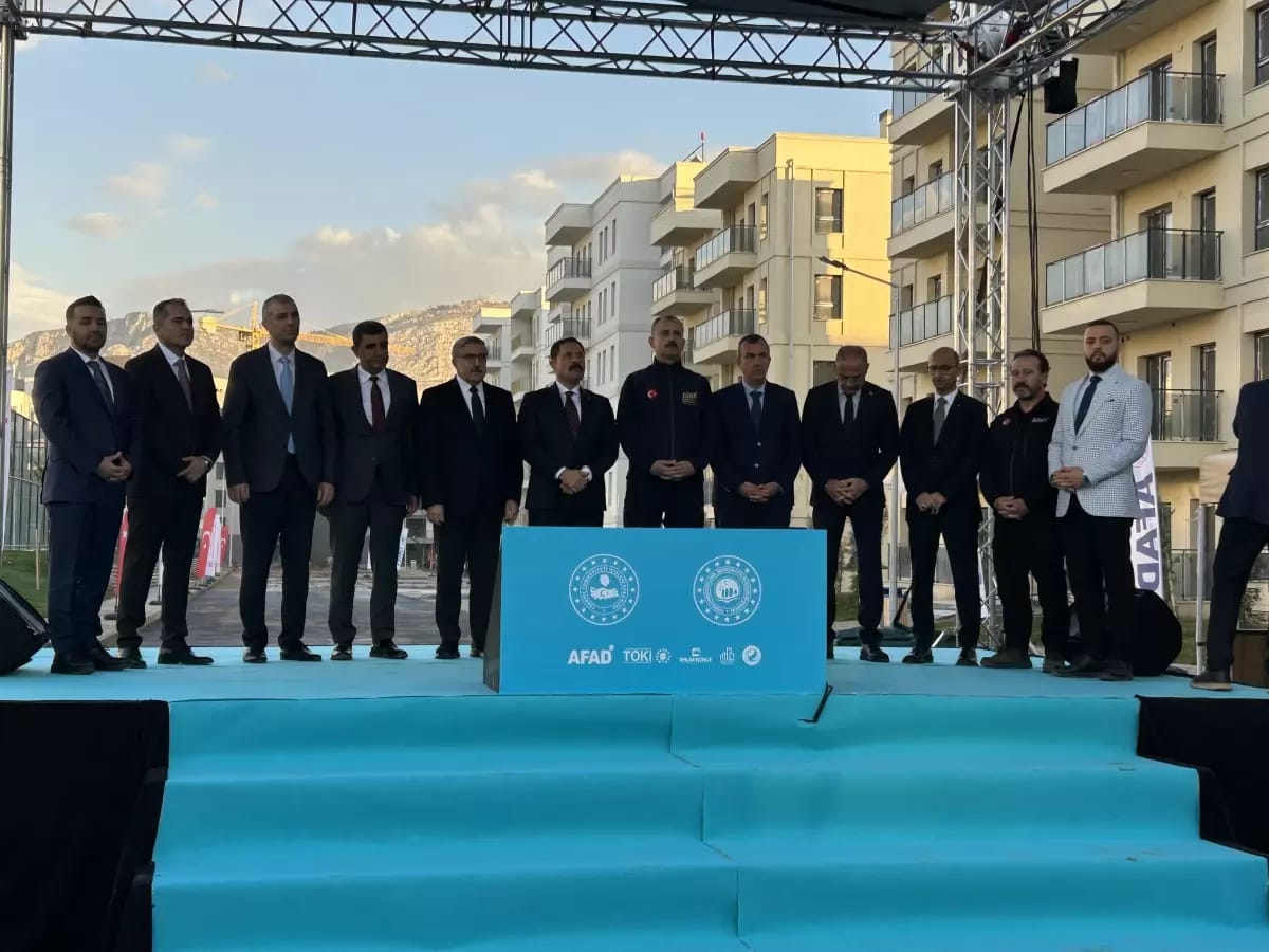 Hatay Valisi Mustafa Masatlı, 6 Şubat 2023 depremlerinin ardından yürütülen