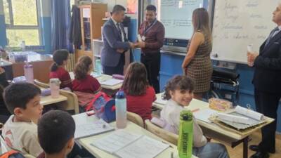 Dörtyol’da veliler, hediye kabul etmeyen öğretmenlerinin adına ihtiyaç sahibi bir