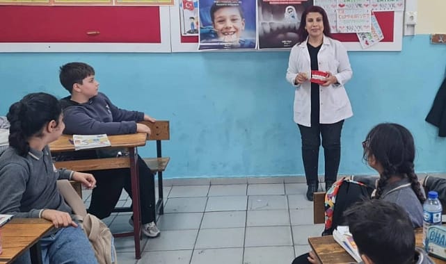 Toplumda sağlıklı yaşam alışkanlıklarının kazandırılmasını amaçlayan Toplum Ağız ve Diş