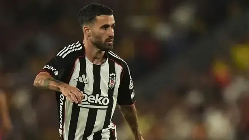 Beşiktaş’ta Portekizli yıldız Rafa Silva krizi derinleşiyor. Bir süredir antrenmanlara