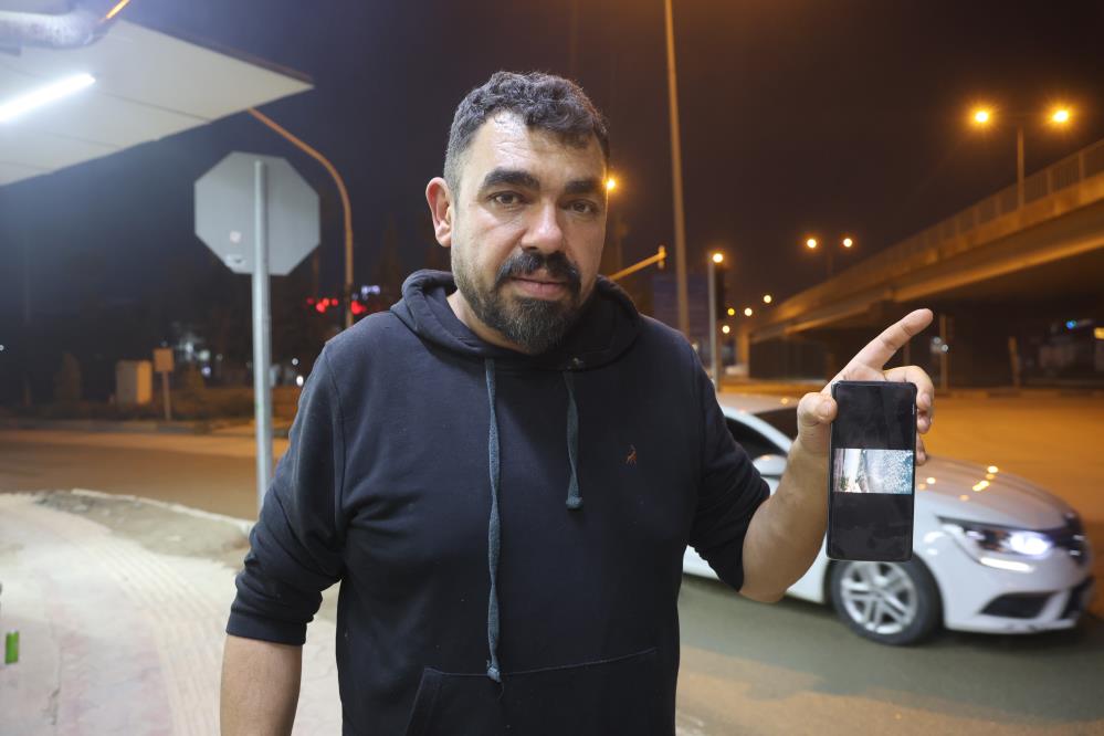 Antakya’nın Esenlik Mahallesi’nde yaşanan olayda, bir mikser sürücüsünün yolun ortasına