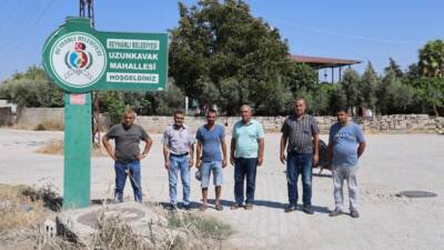 Hatay’ın Reyhanlı ilçesine bağlı Uzunkavak Mahallesi, gerçekleştirilen referandum ve ardından