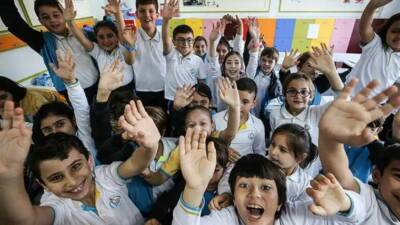 Milli Eğitim Bakanı Yusuf Tekin, okullarda son yıllarda uygulanan ara