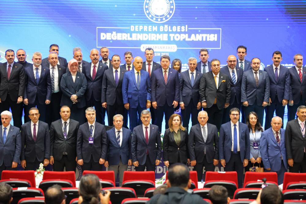 Kahramanmaraş’ta düzenlenen Deprem Bölgesi Değerlendirme Toplantısı’nda, 6 Şubat depremlerinin ardından