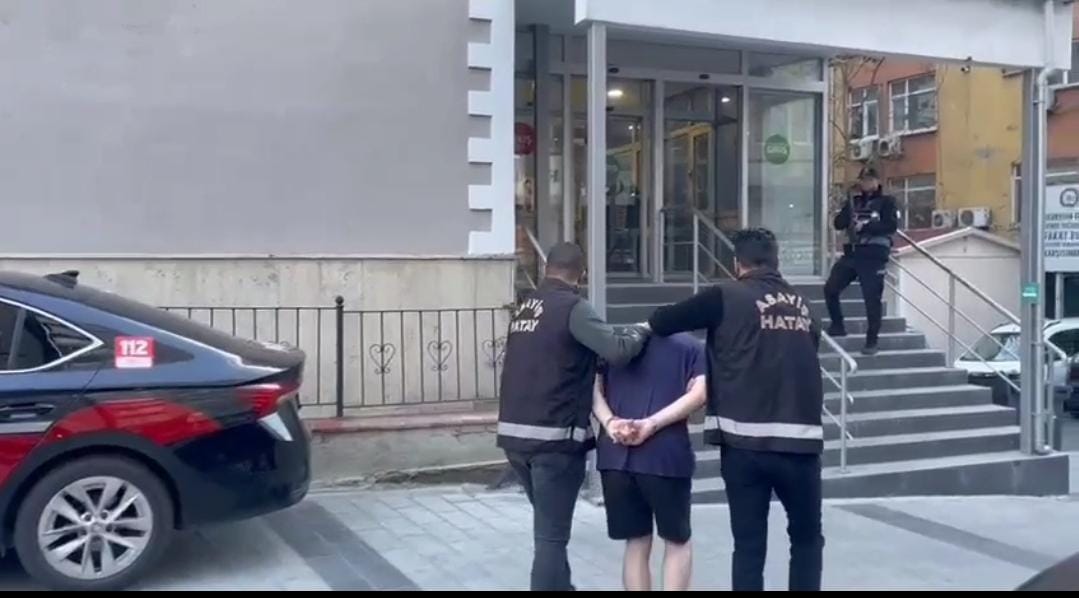 Hatay’da, dolandırıcılık suçlarından hakkında 127 ayrı dosyada toplam 160 yıl