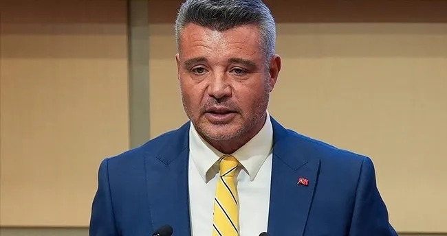 Fenerbahçe Başkanı Sadettin Saran ifade veriyor Fenerbahçe Başkanı Sadettin Saran, İstanbul Cumhuriyet Başsavcılığı tarafından yürütülen uyuşturucu