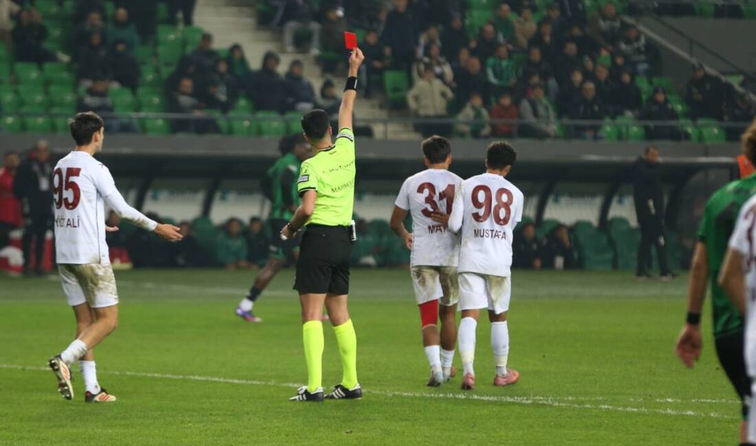 Trendyol 1. Lig’in 17. haftasında konuk olduğu Sakaryaspor’a 3-0 mağlup
