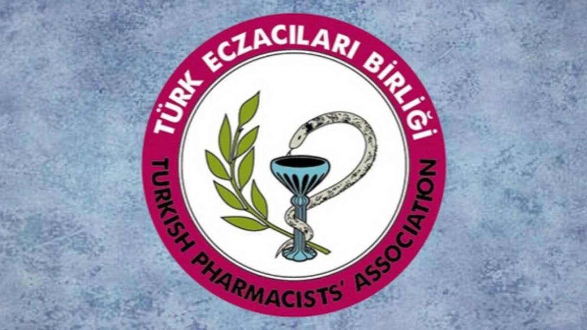 Türk Eczacıları Birliği (TEB), sosyal medyada “doğal” veya “tamamen bitkisel”