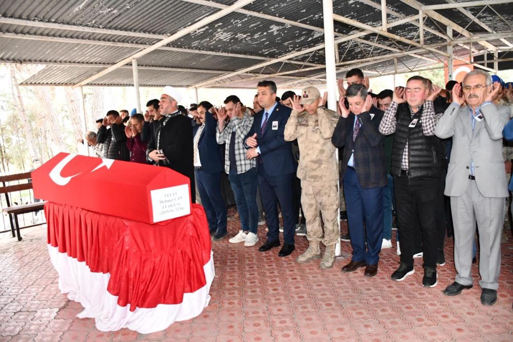 Mardin’de görev yaparken kansere yakalandığı öğrenilen 31 yaşındaki Jandarma Uzman