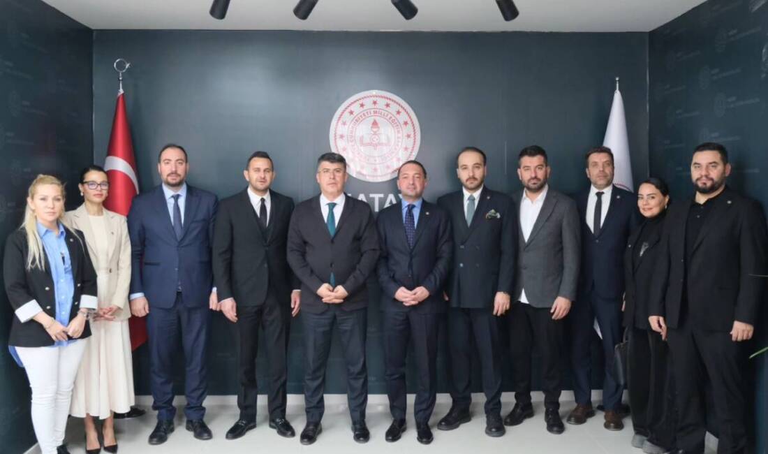 Genç İş İnsanlarından Hatay’a Kütüphane Yatırımı Türkiye Genç İş İnsanları Derneği (TÜGİAD), Hatay’da kütüphaneler yaptırarak eğitime