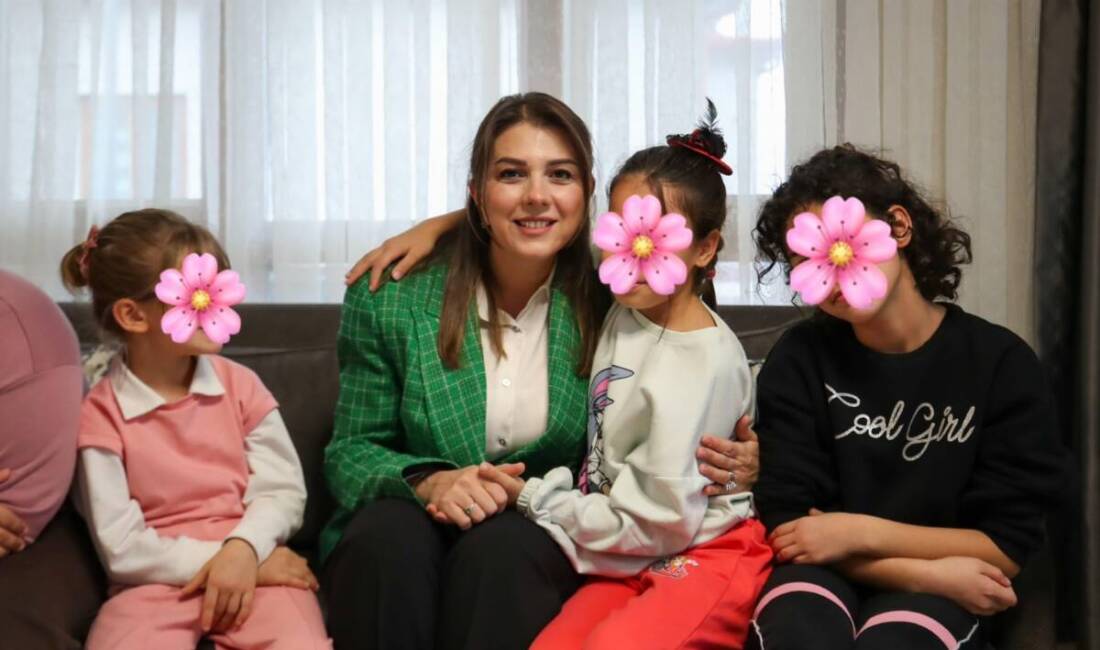 Hatay’da Şefkat Buluşması: Esra Masatlı Çocuk Evleri’nde Hatay Valiliği, Vali Mustafa Masatlı’nın eşi Esra Masatlı’nın Serdar Demir