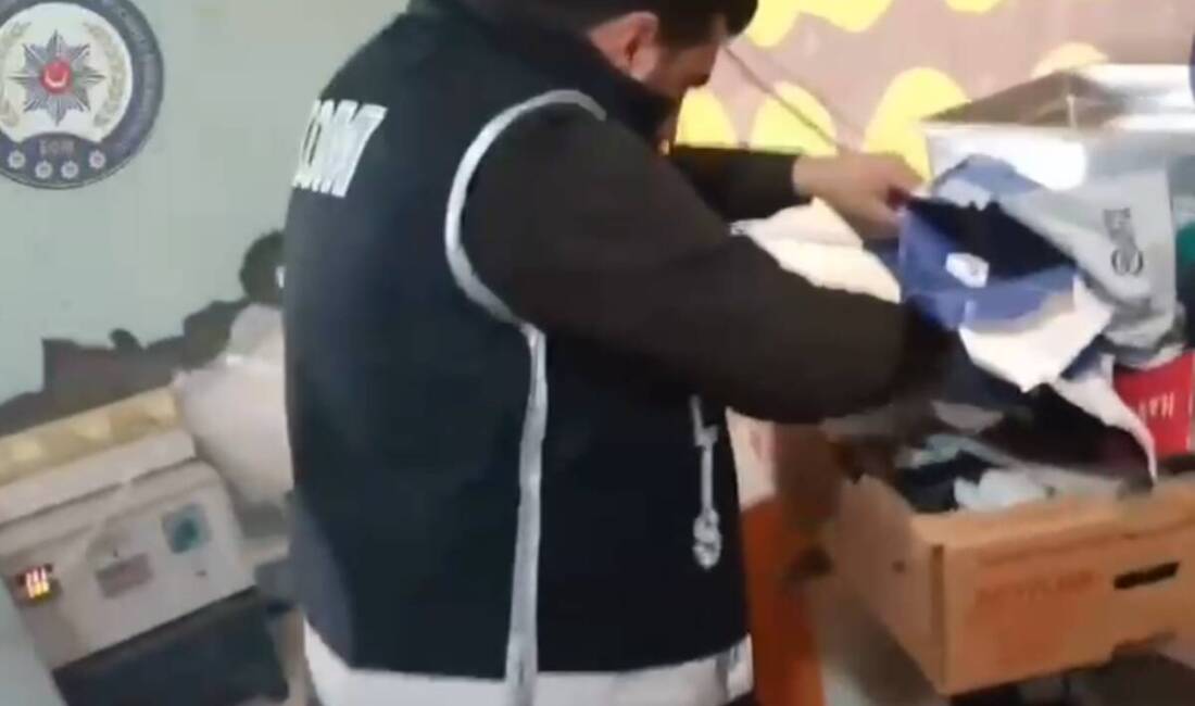 SGK’yı Milyonlarca Lira Zarar Ettiren Şebekeye Darbe Hatay merkezli 41 ilde eş zamanlı yürütülen geniş kapsamlı