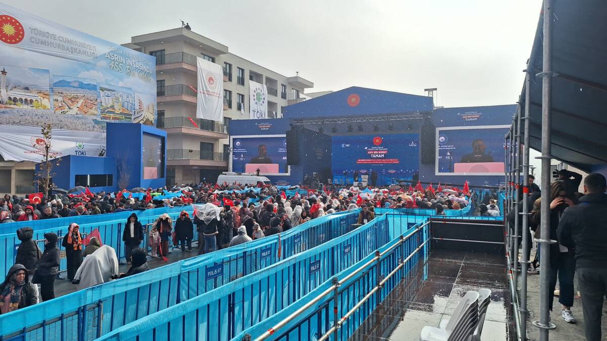 Hatay’ın Antakya ilçesinde, Cumhurbaşkanı Recep Tayyip Erdoğan ve MHP Genel