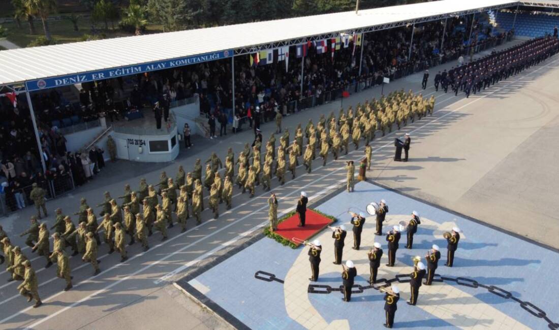 Hatay’daki İskenderun Deniz Er Eğitim Alay Komutanlığı’nda temel eğitimlerini tamamlayan