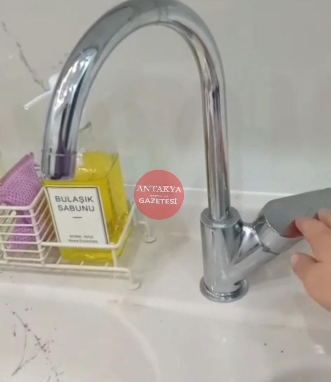 Hatay’da 6. Bölge 2. Etap’ta yaşayan vatandaşlar yaklaşık bir haftadır