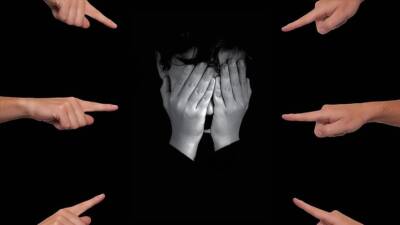 “Türkiye’de her 10 çocuktan biri akran zorbalığına maruz kalıyor; bakanlıklar