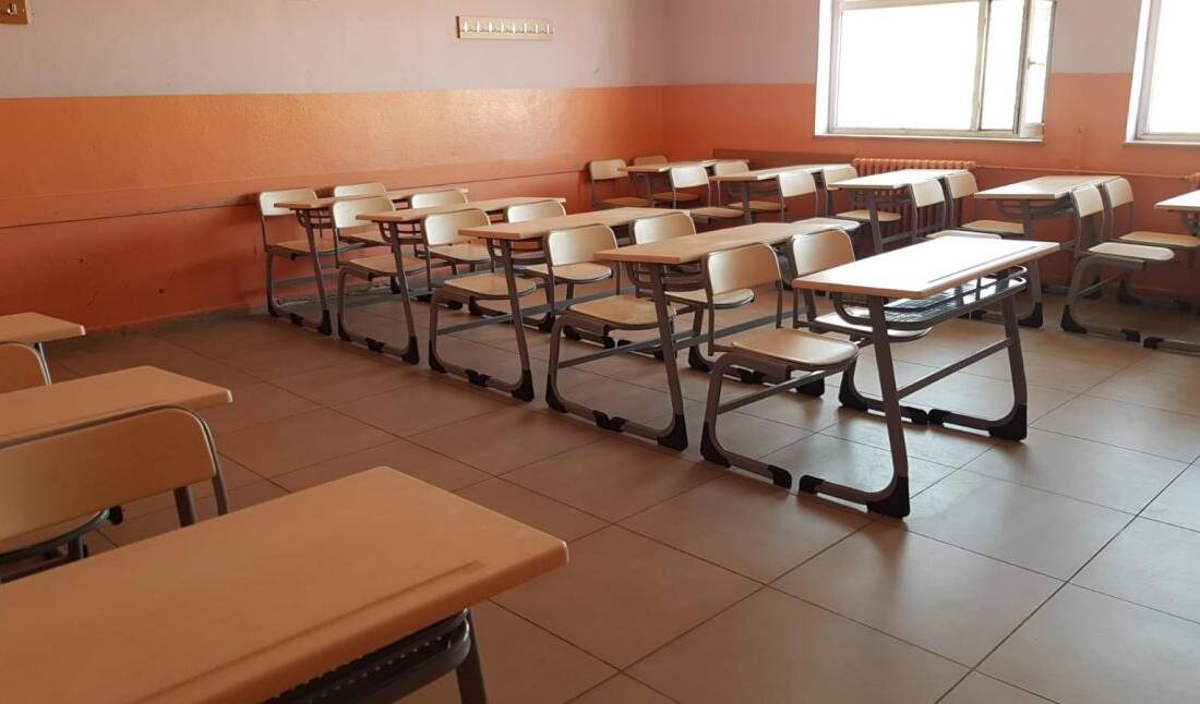 Hatay’daki Hüsnü Özyeğin Anadolu Lisesi tarafından sosyal medyada paylaşılan dini