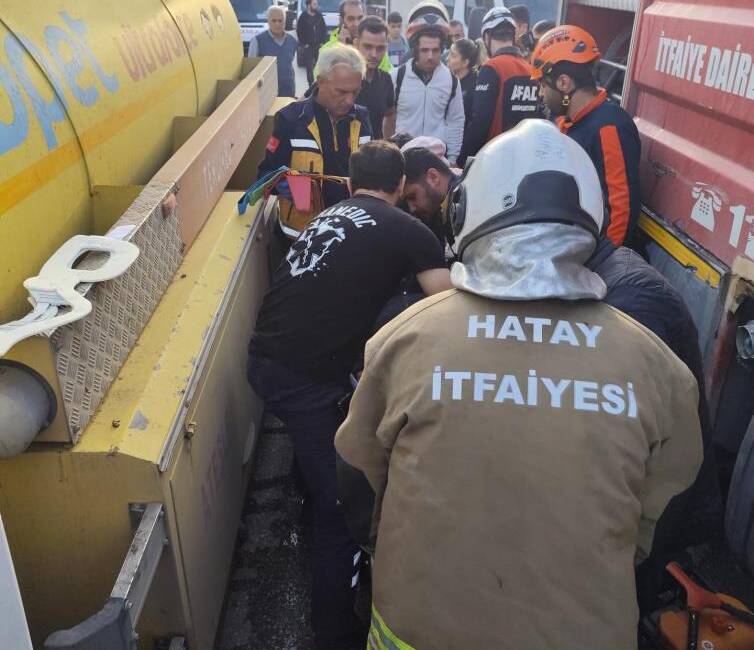   Hatay’ın Antakya–İskenderun yolu üzerindeki Maraşboğazı mevkiinde meydana gelen trafik