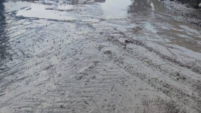 Hatay’ın Defne ilçesi Sümerler Mahallesi’nde temiz su hattında meydana gelen