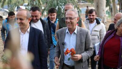 Antakya Belediye Başkanı İbrahim Naci Yapar, kent genelinde sürdürülen altyapı