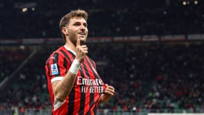 Süper Lig’de zirveyi koruyan Galatasaray, ara transfer döneminde hücum hattını