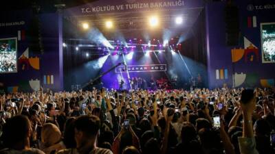 Türkiye’nin en kapsamlı kültür-sanat organizasyonlarından biri olan Kültür Yolu Festivali,