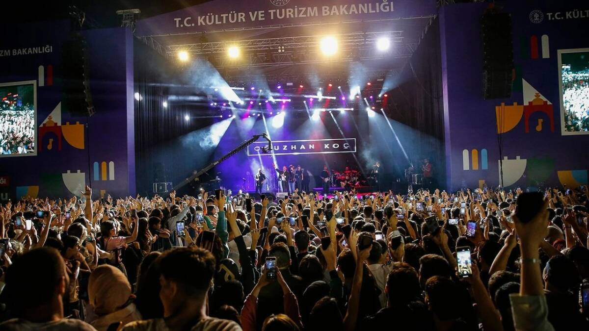 Türkiye’nin en kapsamlı kültür-sanat organizasyonlarından biri olan Kültür Yolu Festivali,