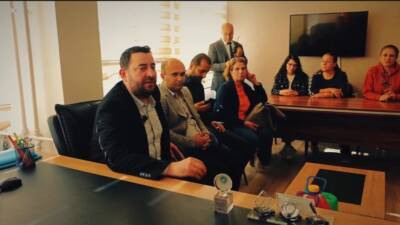 Başkan Karaçay: “Üreten Samandağ Hayali Gerçek Oluyor” Samandağ Belediye Başkanı Emrah Karaçay, seçim döneminde verdikleri sözleri yerine