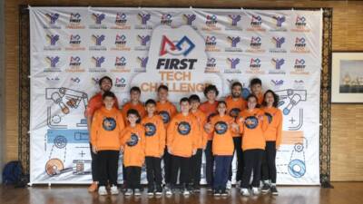 YGA’dan Hatay’da Robotik Hamlesi YGA Bilim Seferberliği kapsamında Hatay’da yürütülen çalışmalarla, FIRST Tech Challenge