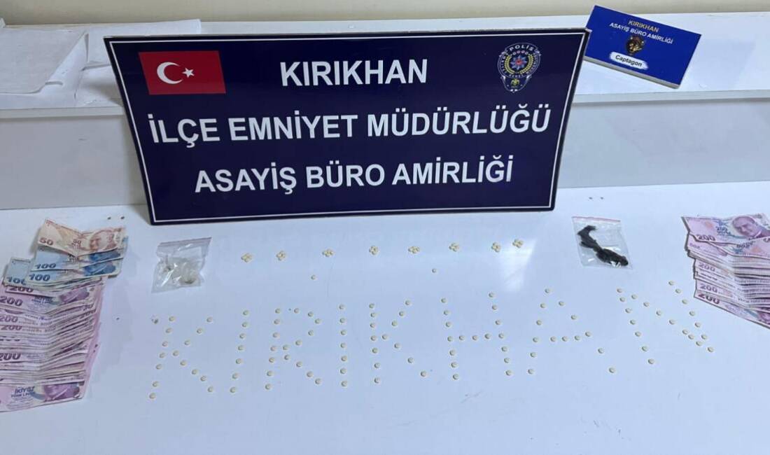 Sıradan kontrol, büyük bulgu Hatay Emniyet Müdürlüğü ekipleri, uyuşturucu kullanımını ve satışını engellemeye yönelik