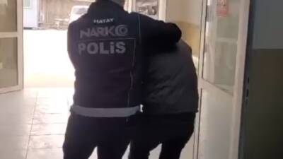 Hatay Emniyet Müdürlüğü ekipleri, aranan şahısların yakalanmasına yönelik yürüttükleri çalışmalar