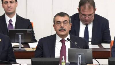 Yusuf Tekin MESEM’leri savundu Milli Eğitim Bakanı Yusuf Tekin, TBMM Genel Kurulu’nda bütçe görüşmeleri