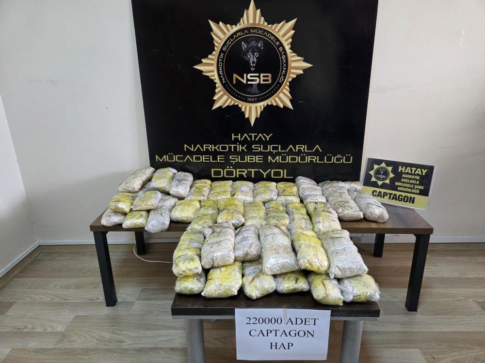 Hatay’da uyuşturucu tacirlerine yönelik yürütülen kararlı mücadele kapsamında polis ekipleri