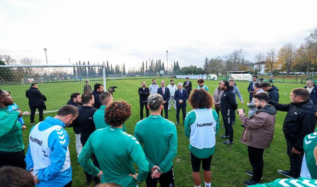 Pazartesi akşamı Sakarya’da oynanan ve Sakaryaspor’un 3-0 galibiyetiyle sona eren