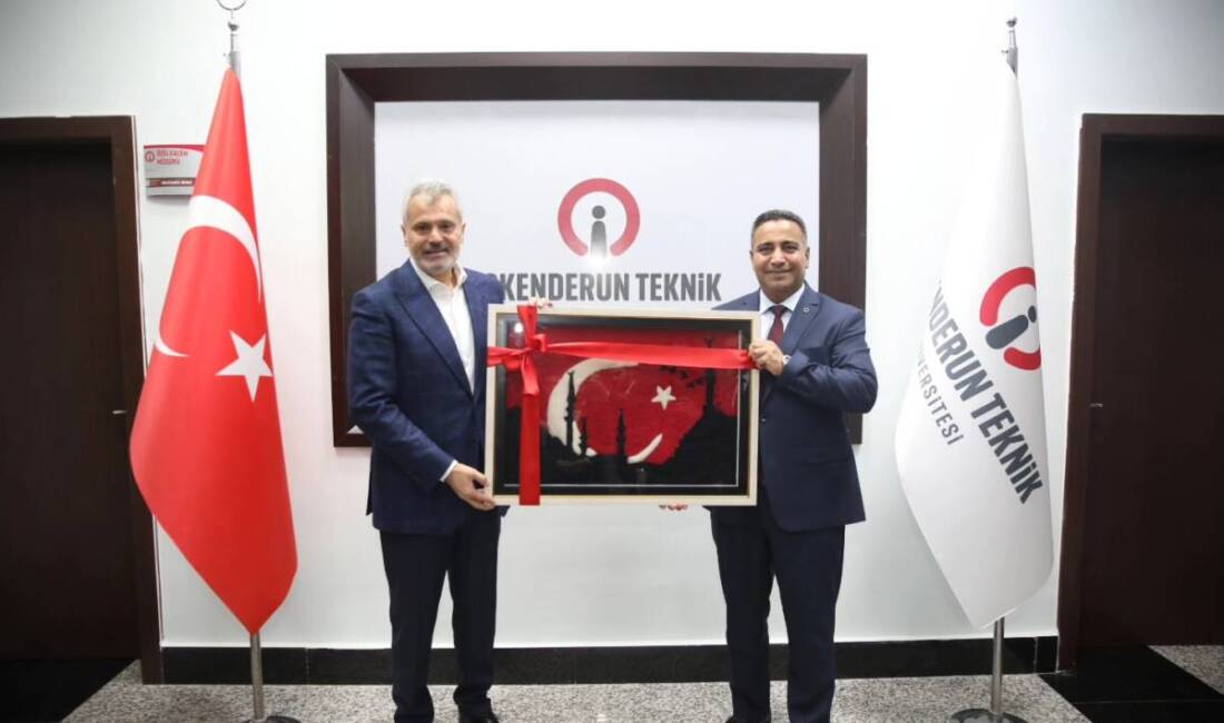 Hatay Büyükşehir Belediye Başkanı Mehmet Öntürk, İskenderun Teknik Üniversitesi’nde (İSTE)