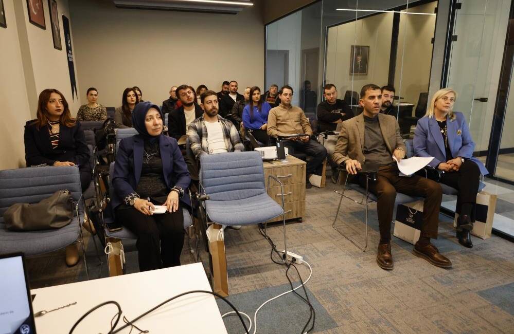 Hatay Büyükşehir Belediyesi, kent genelinde vatandaşlardan gelen talep ve şikâyetlerin