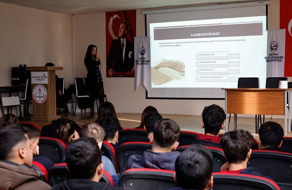 Hatay Büyükşehir Belediyesi (HBB), gençlerin sağlıklı yaşam alışkanlıklarını erken yaşta