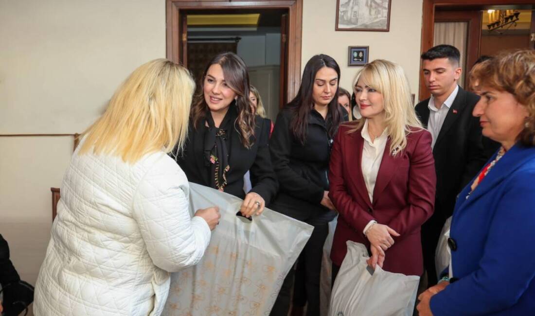 Hatay’da A protokolünde görev yapan üç üst yöneticinin eşleri, “Yüreğimizdeki