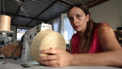 Hatay’da 6 Şubat depremlerinde evi yıkılan 41 yaşındaki Gülhan Hüzmeli,