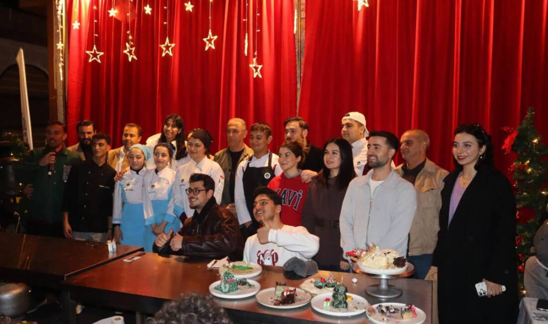 Antakya Belediyesi öncülüğünde Antakya Gastronomi Çarşısı’nda düzenlenen Gastro Yılbaşı Şenliği,