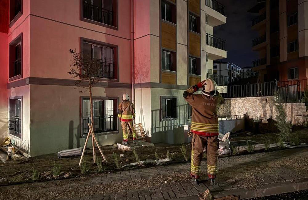Hatay’ın Arsuz ilçesinde yaşanan intihar girişimi, ekiplerin zamanında ve sabırlı